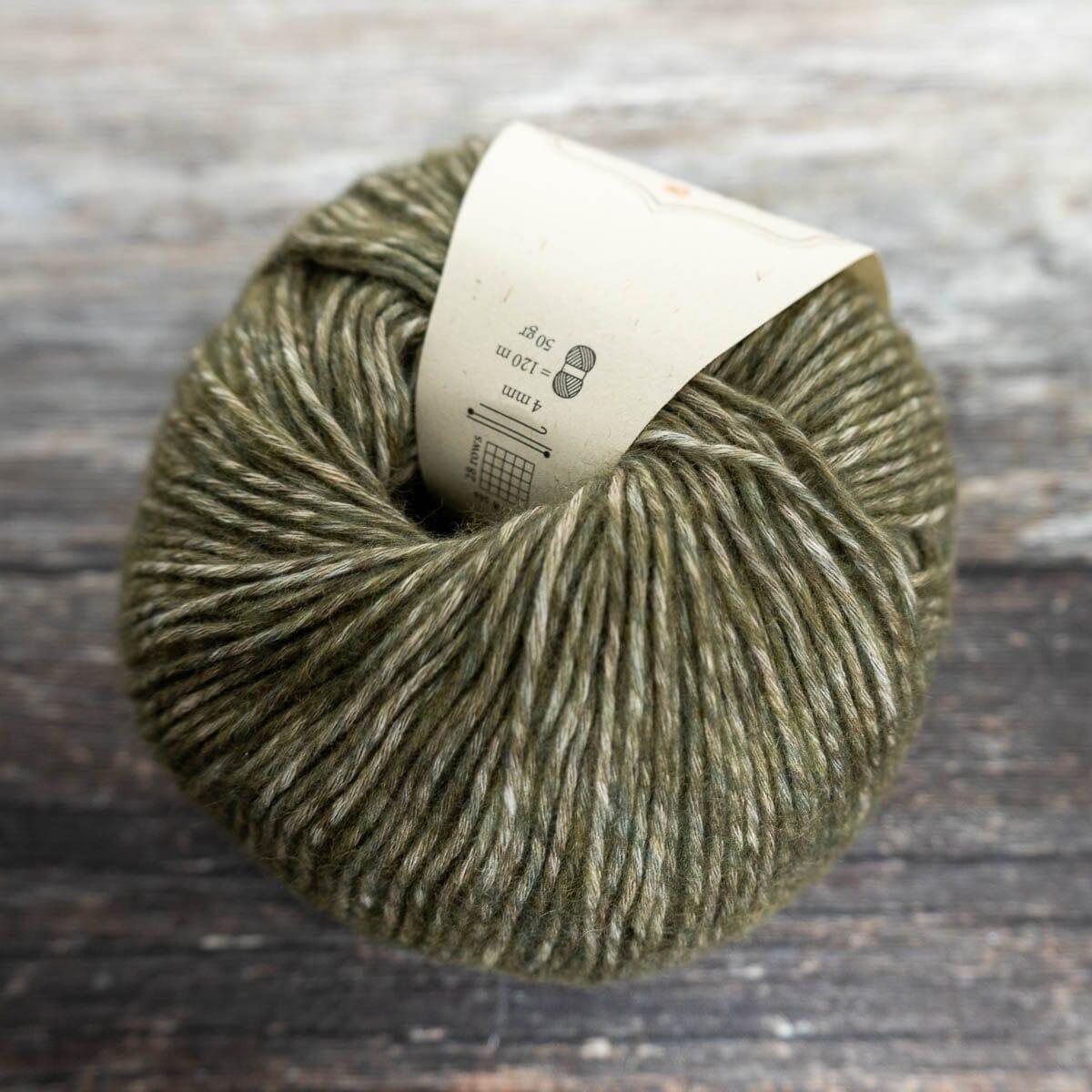 CaMaRose Camarose HØST - 8208 Olivengrøn Høst - Aran Knitting Yarn