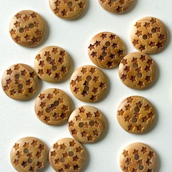 12mm - Olive Wood with Stars Button - Tangled Yarn