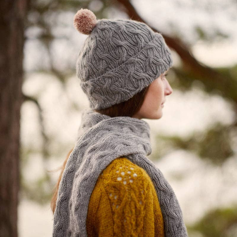 Entwined: Cables, Lace and Knitted Textures