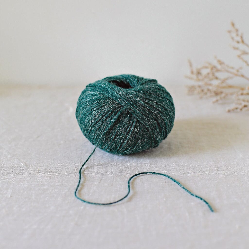 De Derum Natura | Alice Spiruline | Tangled Yarn UK