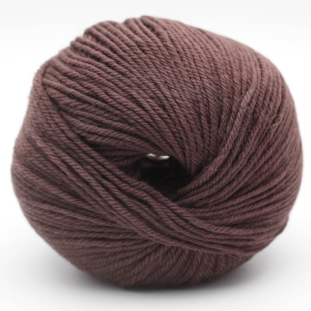 Merry Merino 140 | Coffee | Tangled Yarn UK