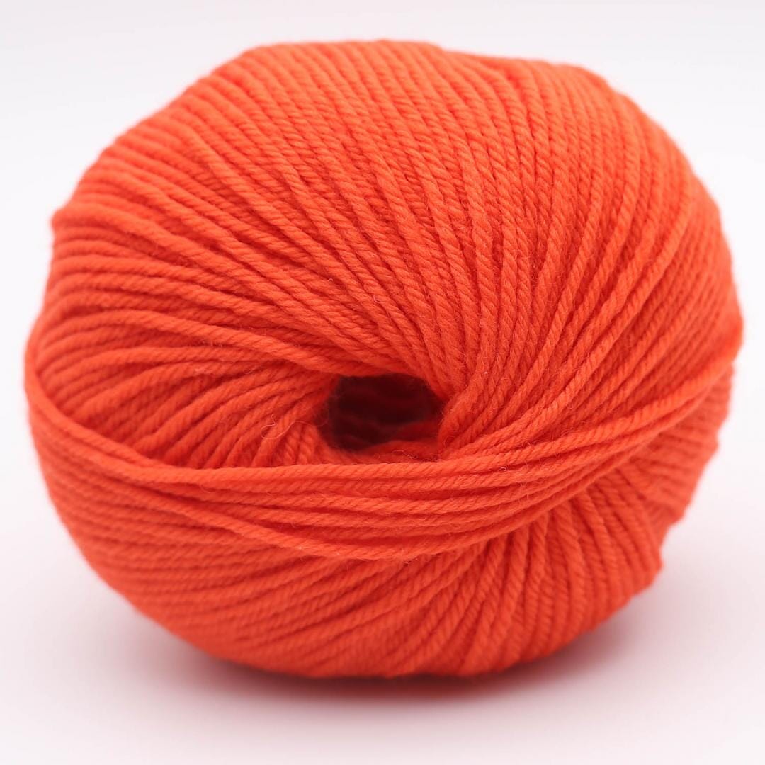 Merry Merino 140 | Blood Orange| Tangled Yarn UK
