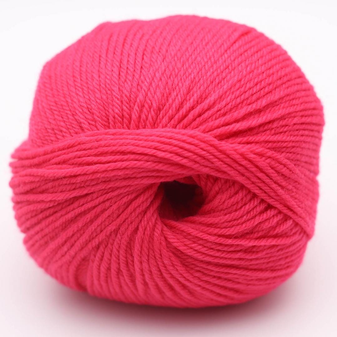 Merry Merino 140 | Hot Pink | Tangled Yarn UK