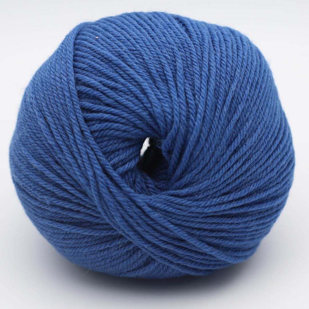 Merry Merino 140 | Ink | Tangled Yarn UK