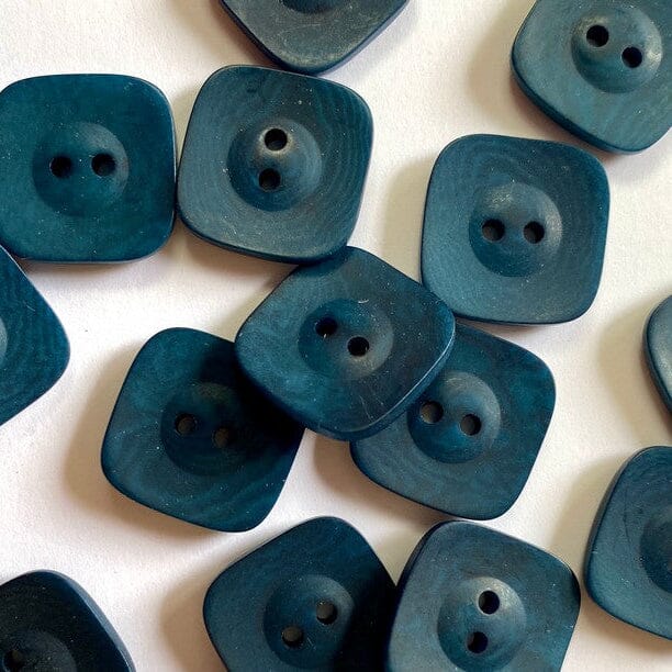 Blue buttons on a white background