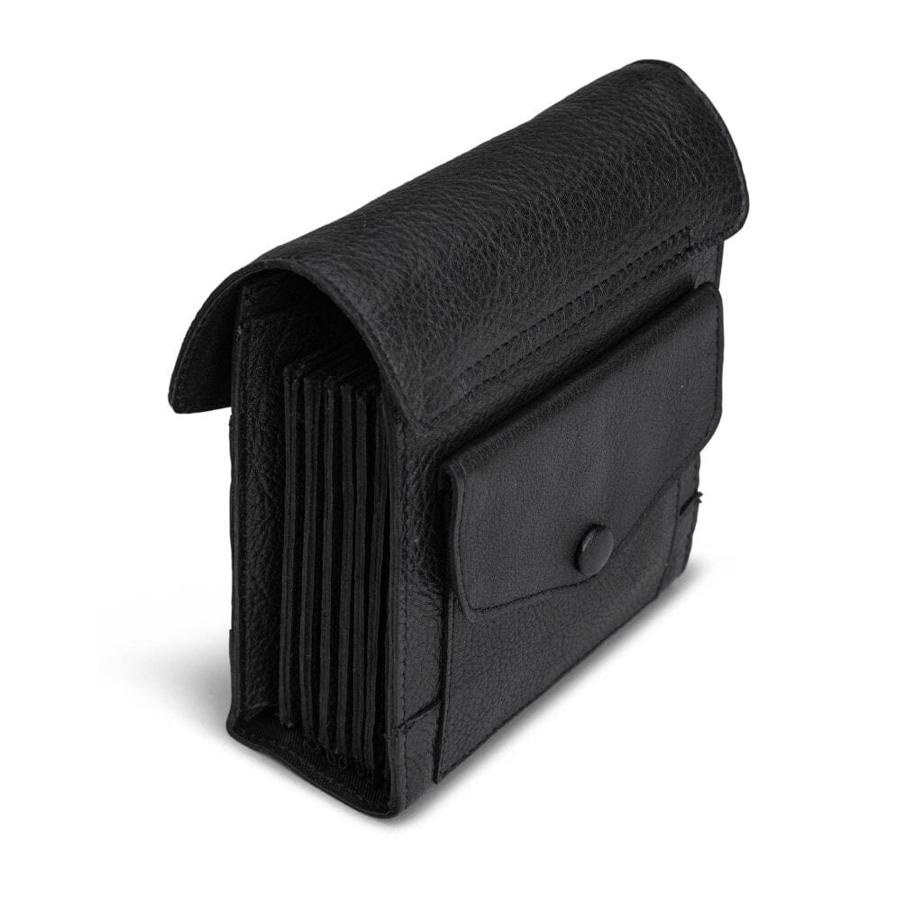 Betina Etui | Black | Muud | Tangled Yarn UK