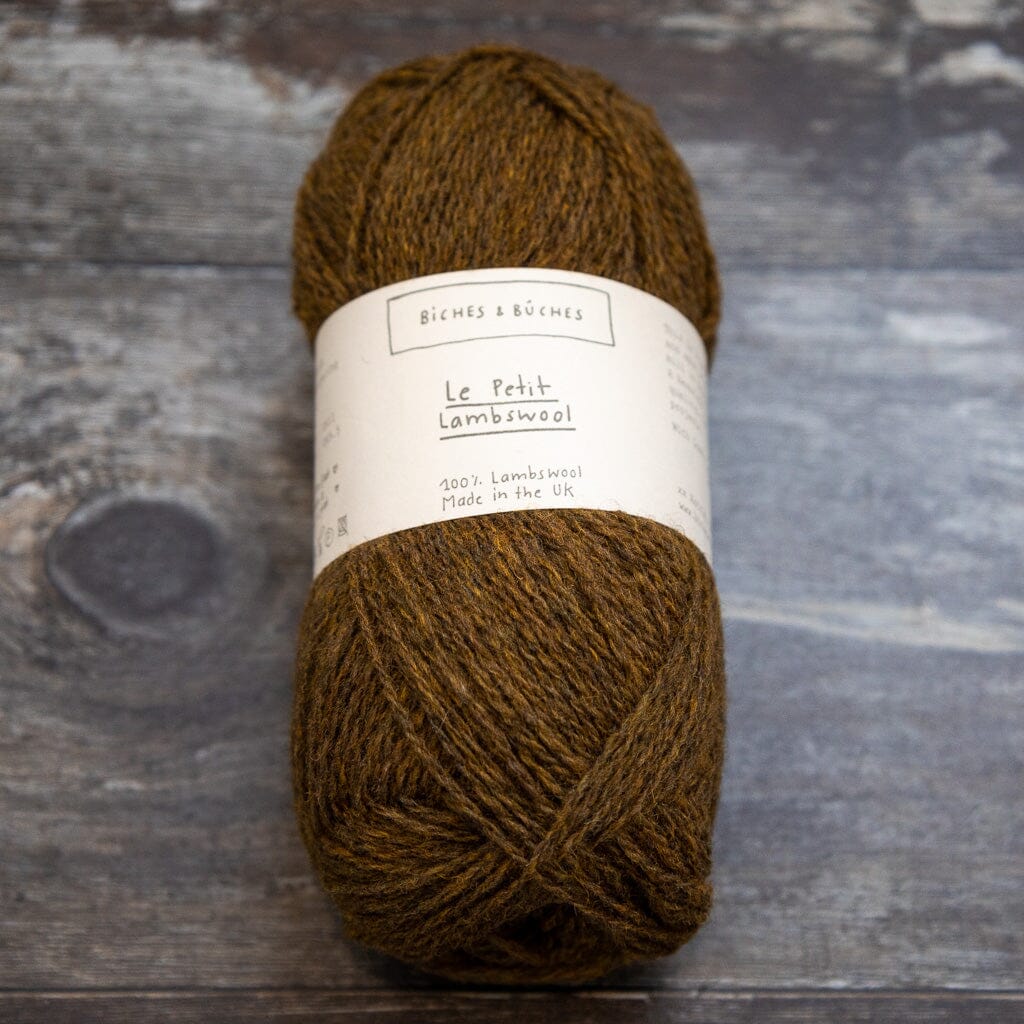 Biches & Bûches Biches & Bûches Le Petit Lambswool - Dark Gold - 4ply Knitting Yarn