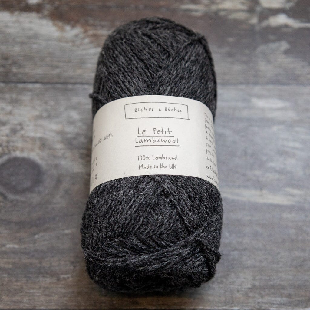 Biches &amp; Bûches Biches &amp; Bûches Le Petit Lambswool - Dark Grey- 4ply Knitting Yarn