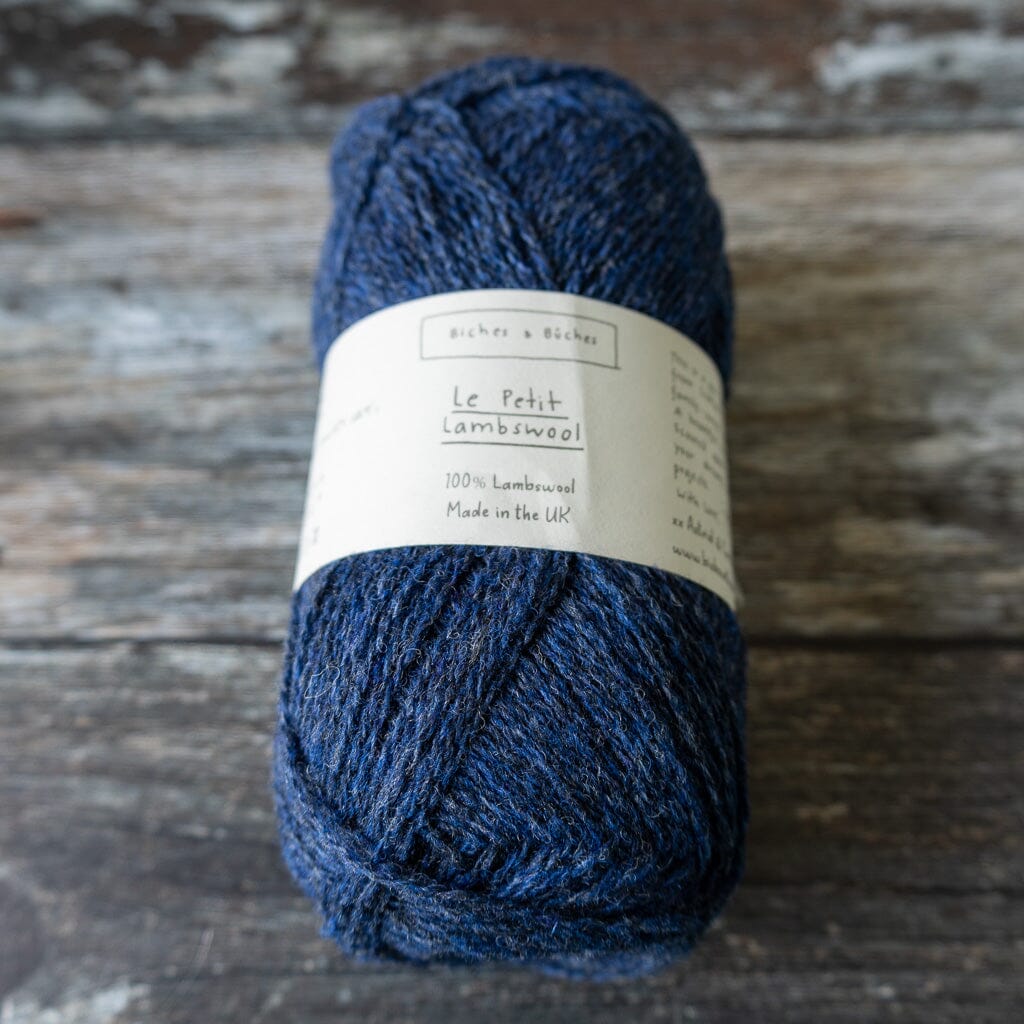 Biches &amp; Bûches Biches &amp; Bûches Le Petit Lambswool - Soft Blue Black - 4ply Knitting Yarn