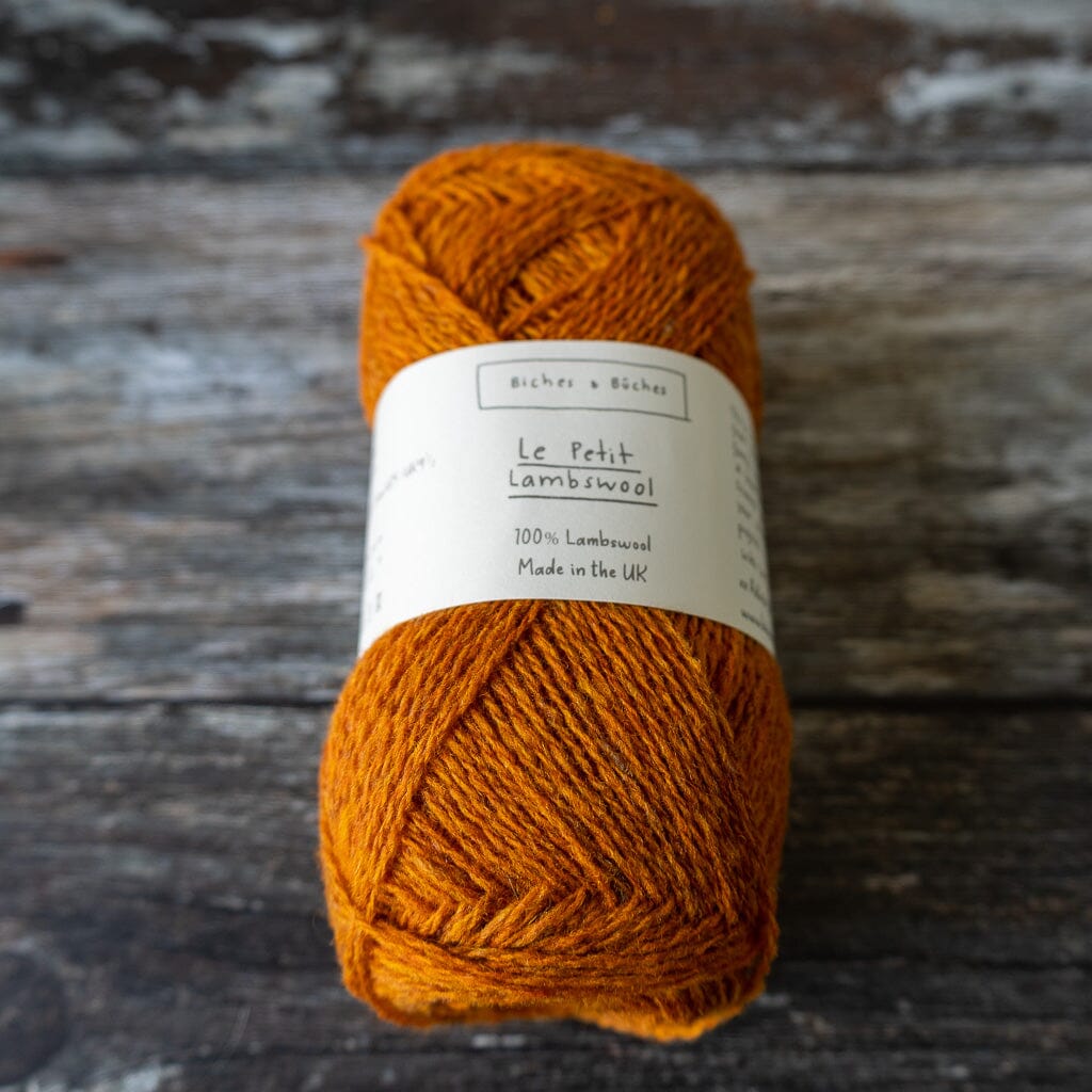 Biches & Bûches Biches & Bûches Le Petit Lambswool - Soft Orange Brown - 4ply Knitting Yarn