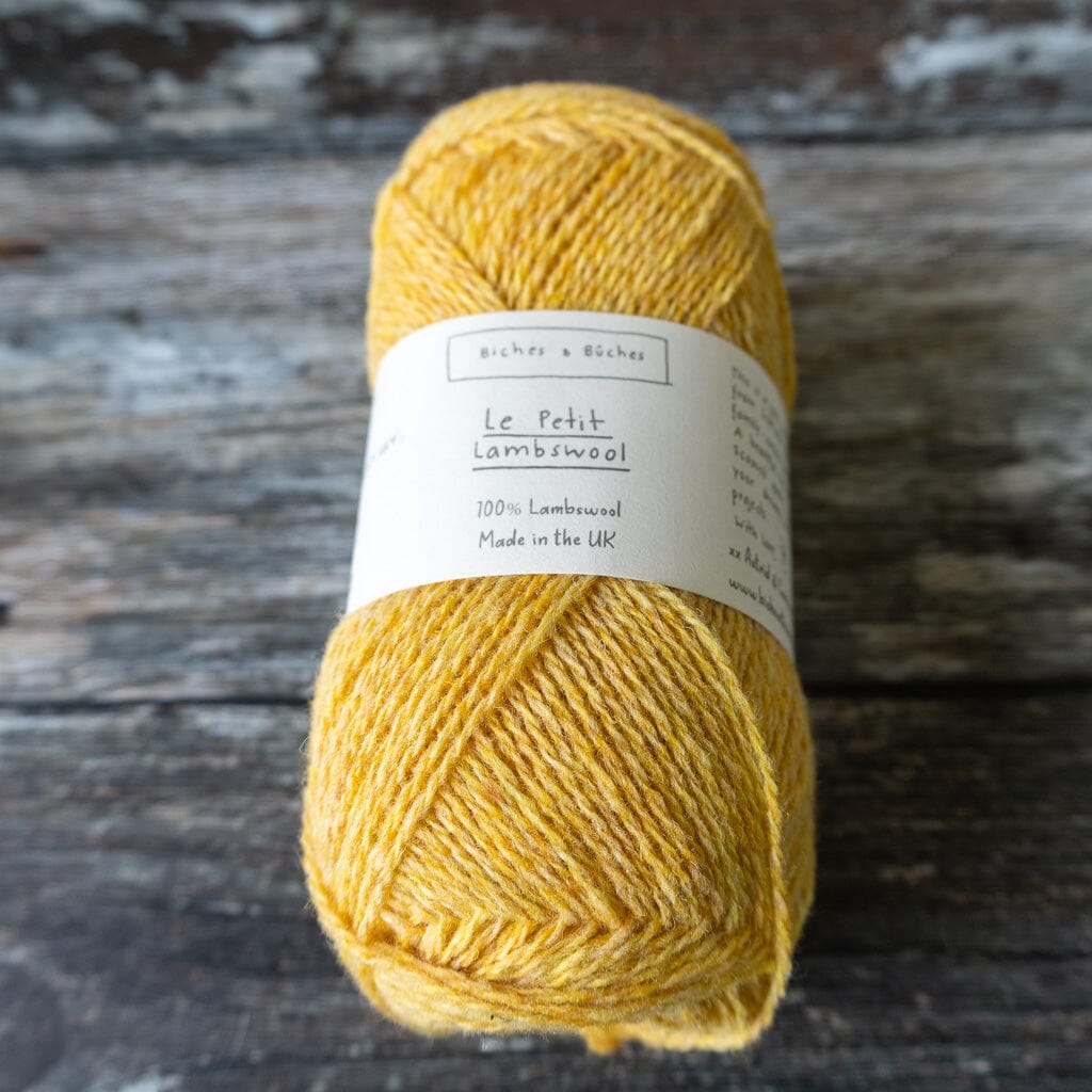 Biches &amp; Bûches Biches &amp; Bûches Le Petit Lambswool - Light Yellow - 4ply Knitting Yarn