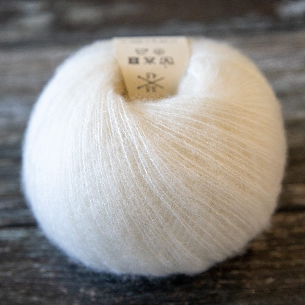 Cardiff Cashmere Prime | Neve | Tangled Yarn UK
