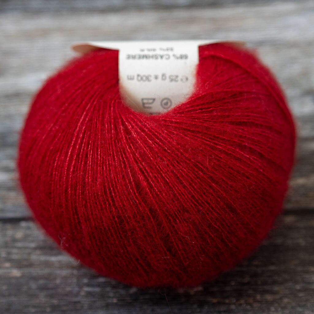 Cardiff Cashmere Prime | Scarlatta | Tangled Yarn UK