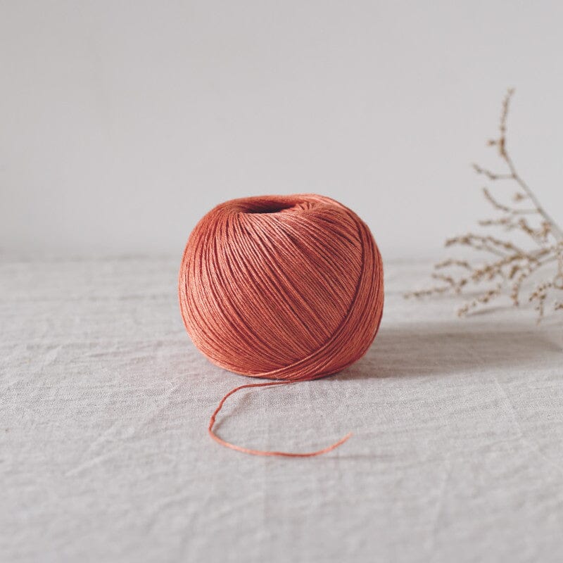 De Rerum Natura Antigone | Peche Doree |  Tangled Yarn