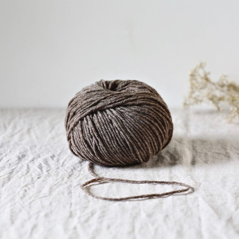 merino aran weight knitting yarn medium bown, de rerum natura cyrano