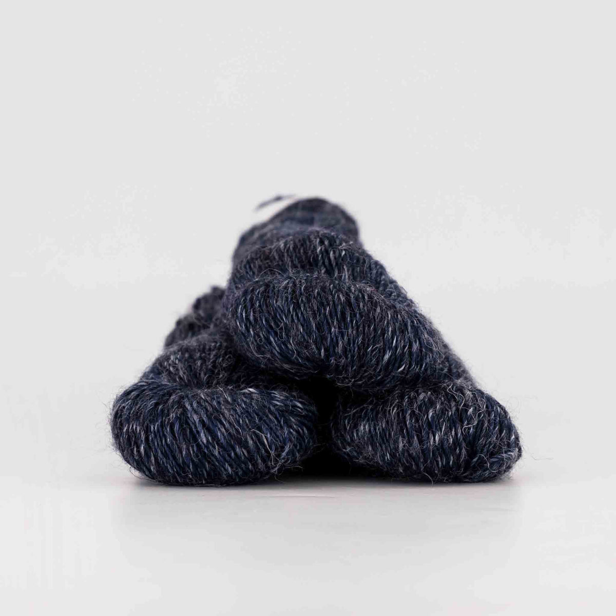 Cowgirlblues Merino Linen - Semi-Solid