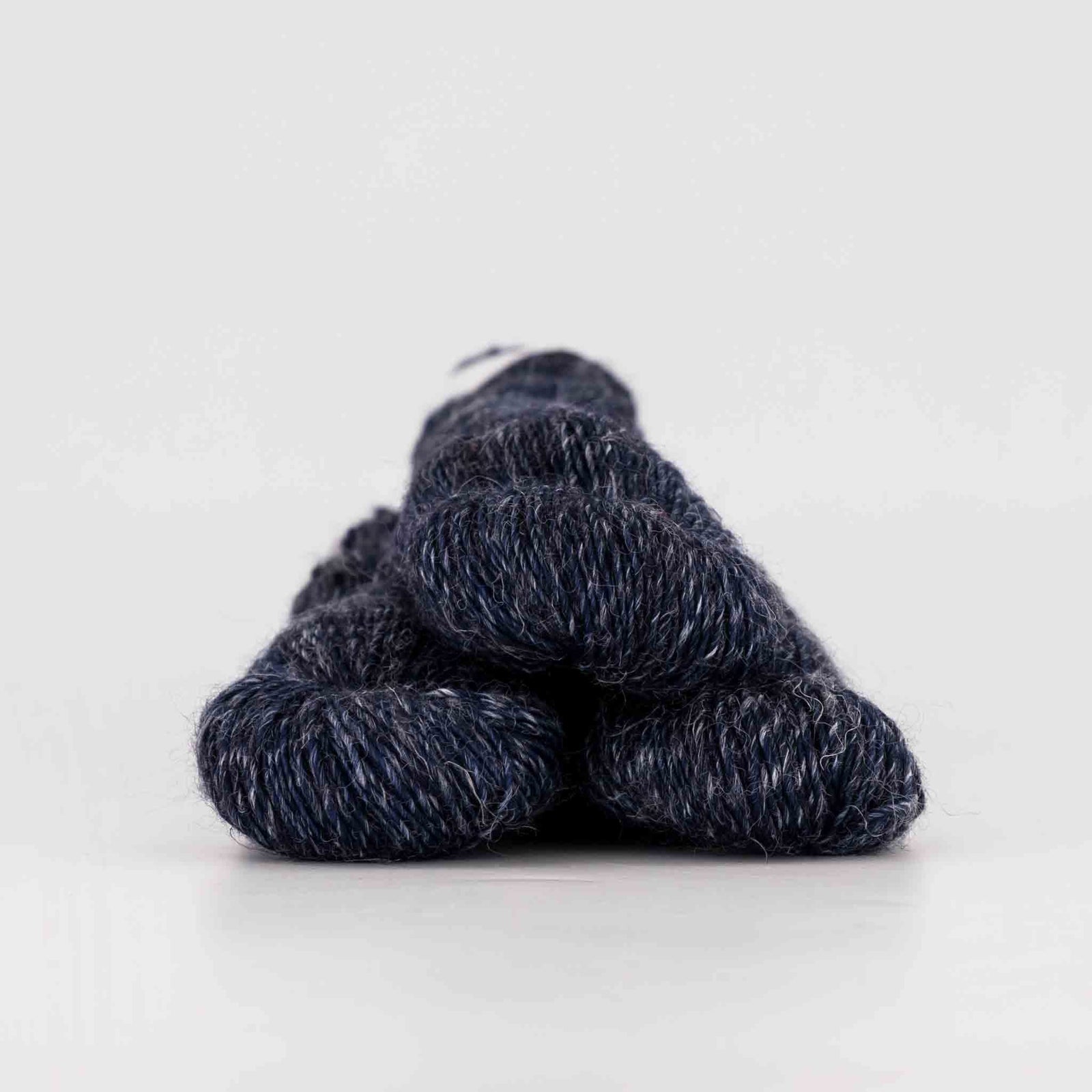 Cowgirlblues Merino Linen - Semi-Solid