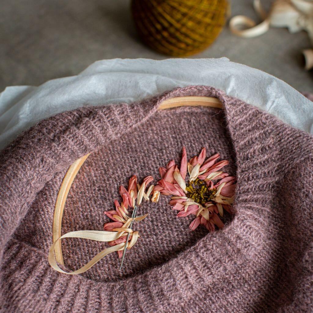 Embroidery on Knits by Judit Gummlich - Tangled Yarn