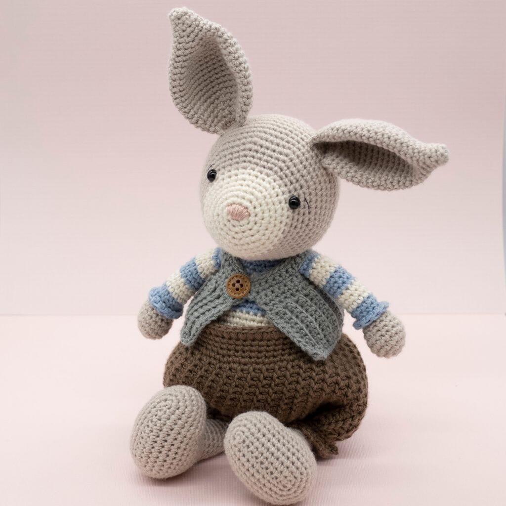 Enchanted Woodland Amigurumi: Crochet 15 Forest Fairies &amp; Friends - Tangled Yarn