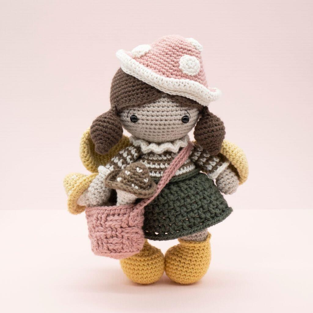 Enchanted Woodland Amigurumi: Crochet 15 Forest Fairies &amp; Friends - Tangled Yarn