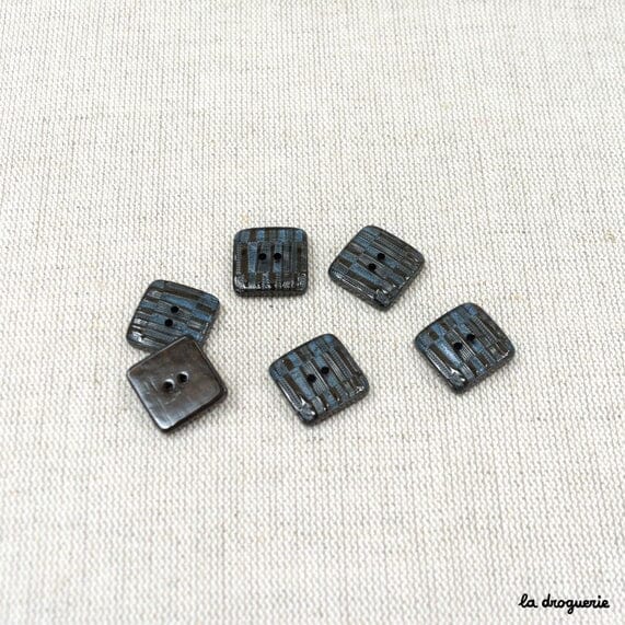 Blue 16 mm Square Button