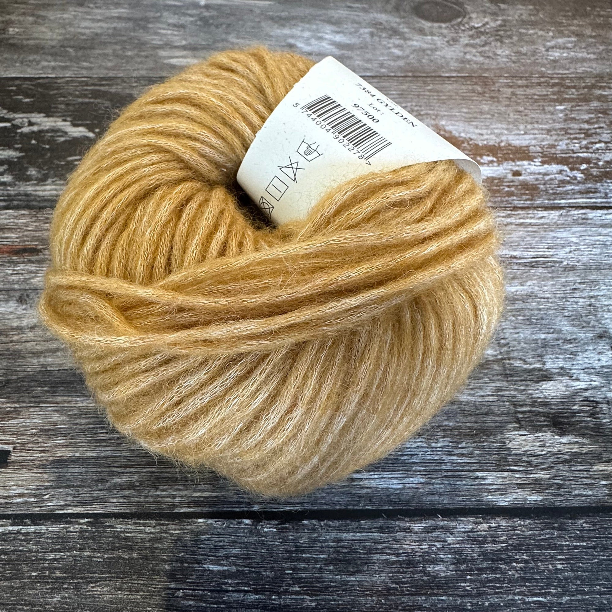 Camarose Snefnug | gylden| Tangled Yarn UK
