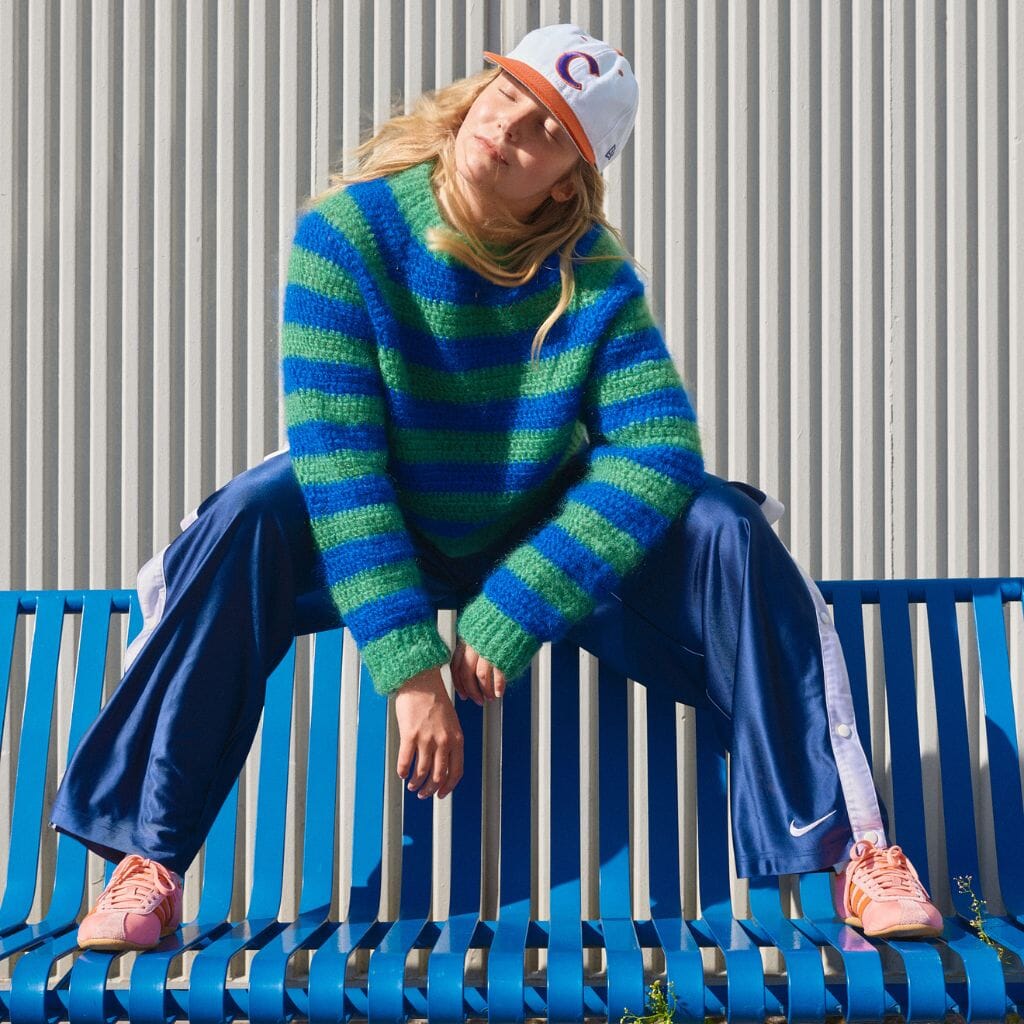 Hooked Out! by Molla Mills