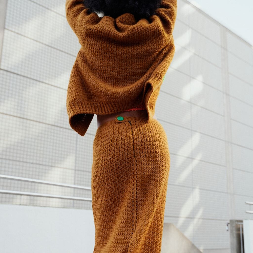 Hooked Out! by Molla Mills