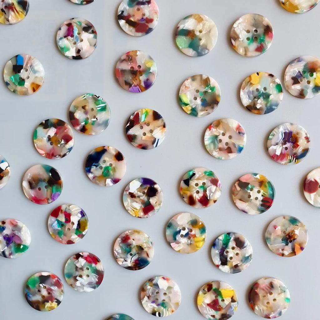 20mm - Pigeon Wishes Bio-Resin Buttons