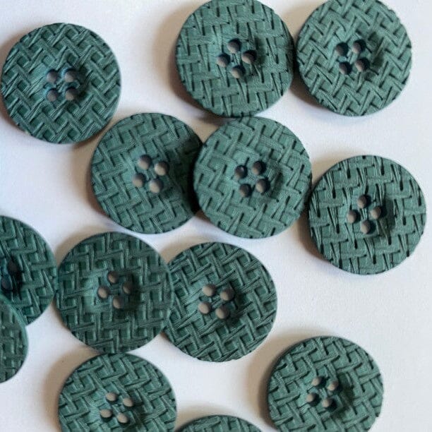 18mm Blue/Green Woven Effect Button | Tangled Yarn UK