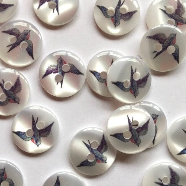 Pearly White Button with Blue Bird