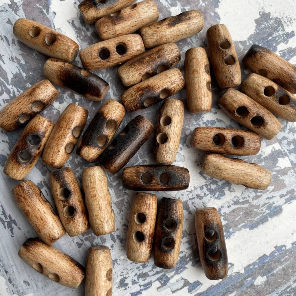 30mm Wood Toggle | Tangled Yarn UK