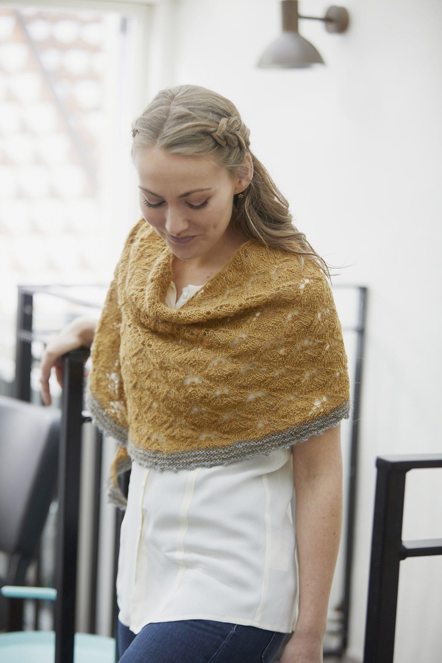 CaMaRose Hydrangeas Shawl [Trine Bertelsen] -  - Knitting Pattern