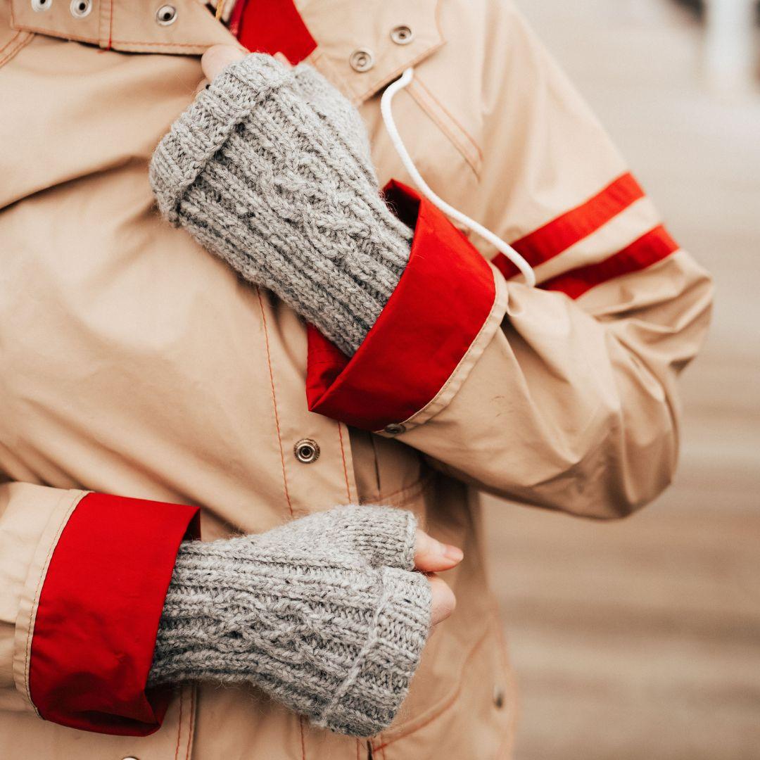 Laine SALT & TIMBER: Knits From The Northern Coast -  - Knitting Book
