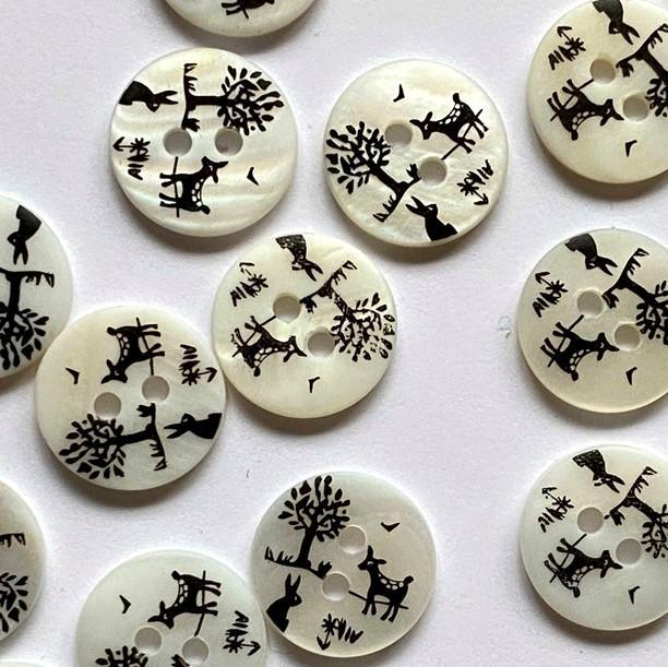 TextileGarden 12mm - Deer, Rabbit &amp; Tree Button -  - Buttons