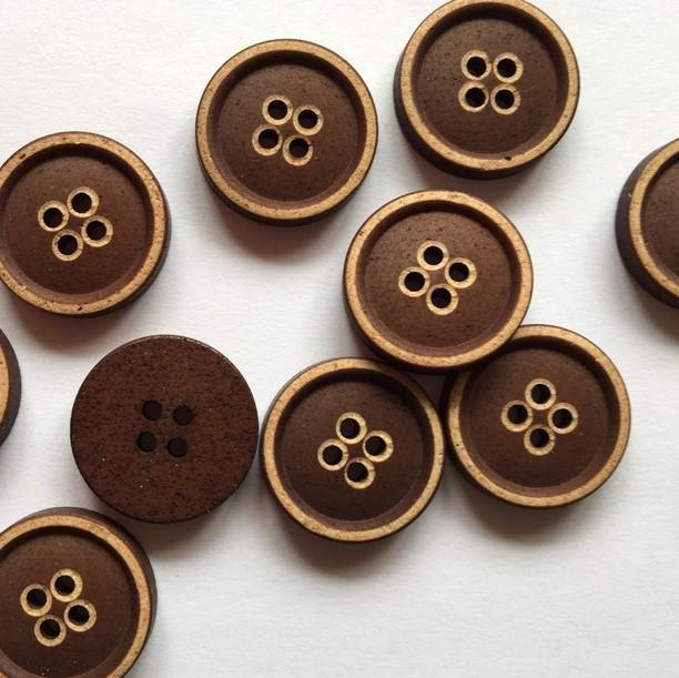 20mm - Imitation Brown Wood Button