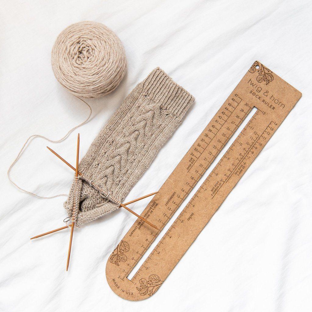Twig &amp; Horn Twig &amp; Horn Sock Sizing Ruler -  - Tools