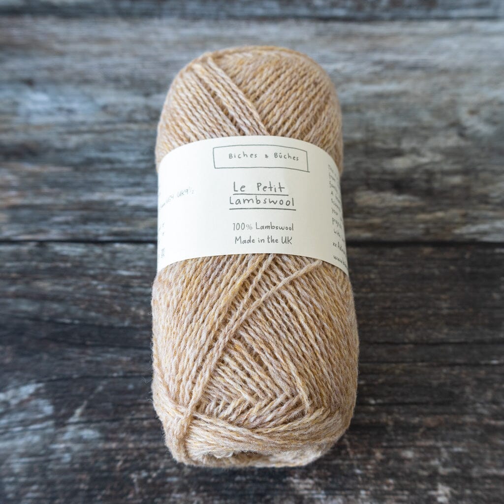 Biches &amp; Bûches Biches &amp; Bûches Le Petit Lambswool - Beige - 4ply Knitting Yarn