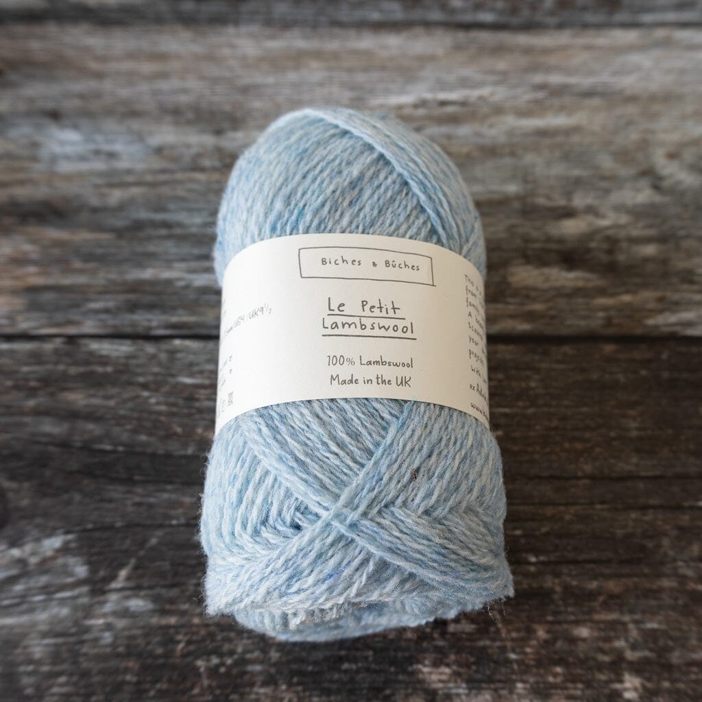 Biches & Bûches Biches & Bûches Le Petit Lambswool - Very Light Blue - 4ply Knitting Yarn