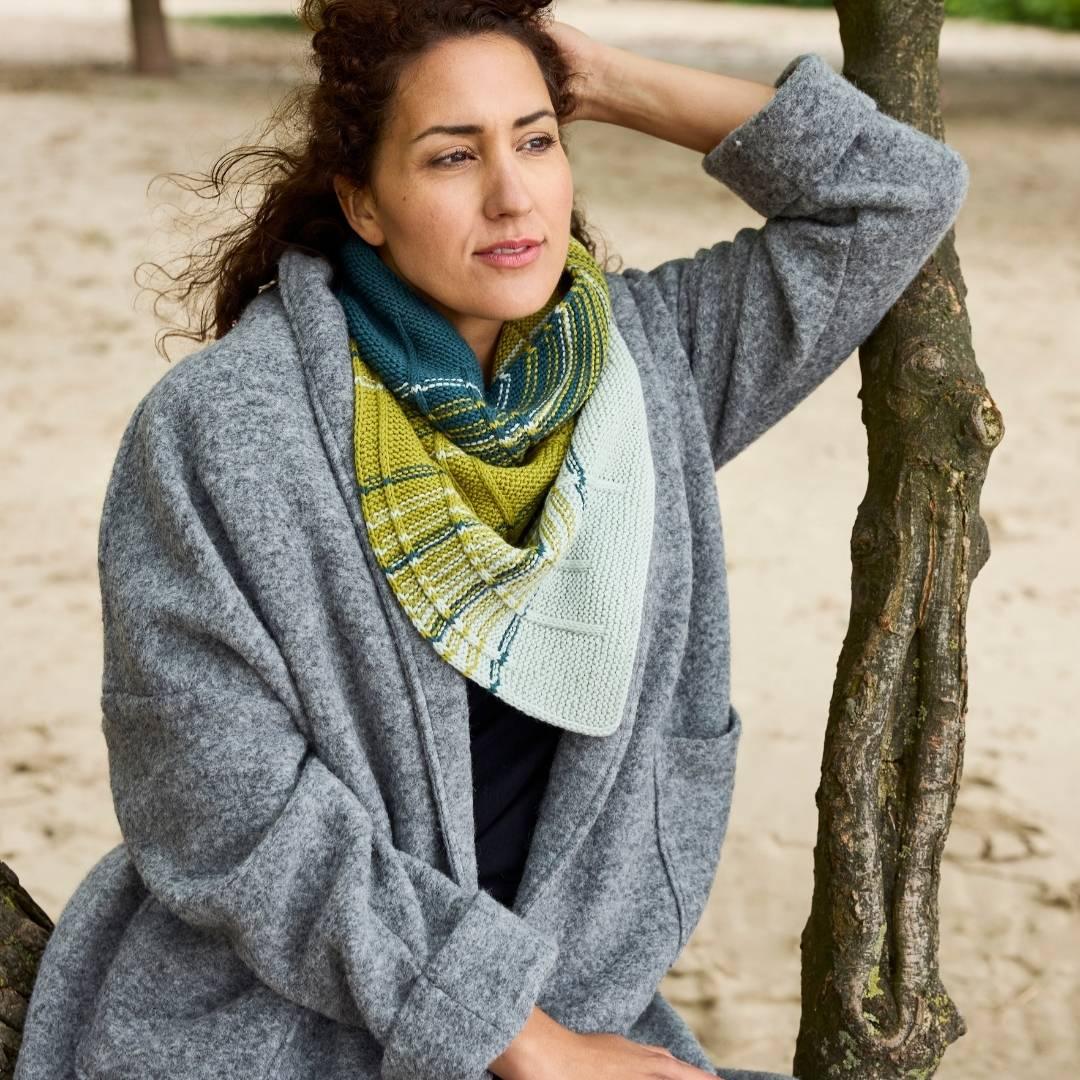 Rosy Green Wool Canto [Knitting Pattern] -  - Downloadable Knitting Pattern