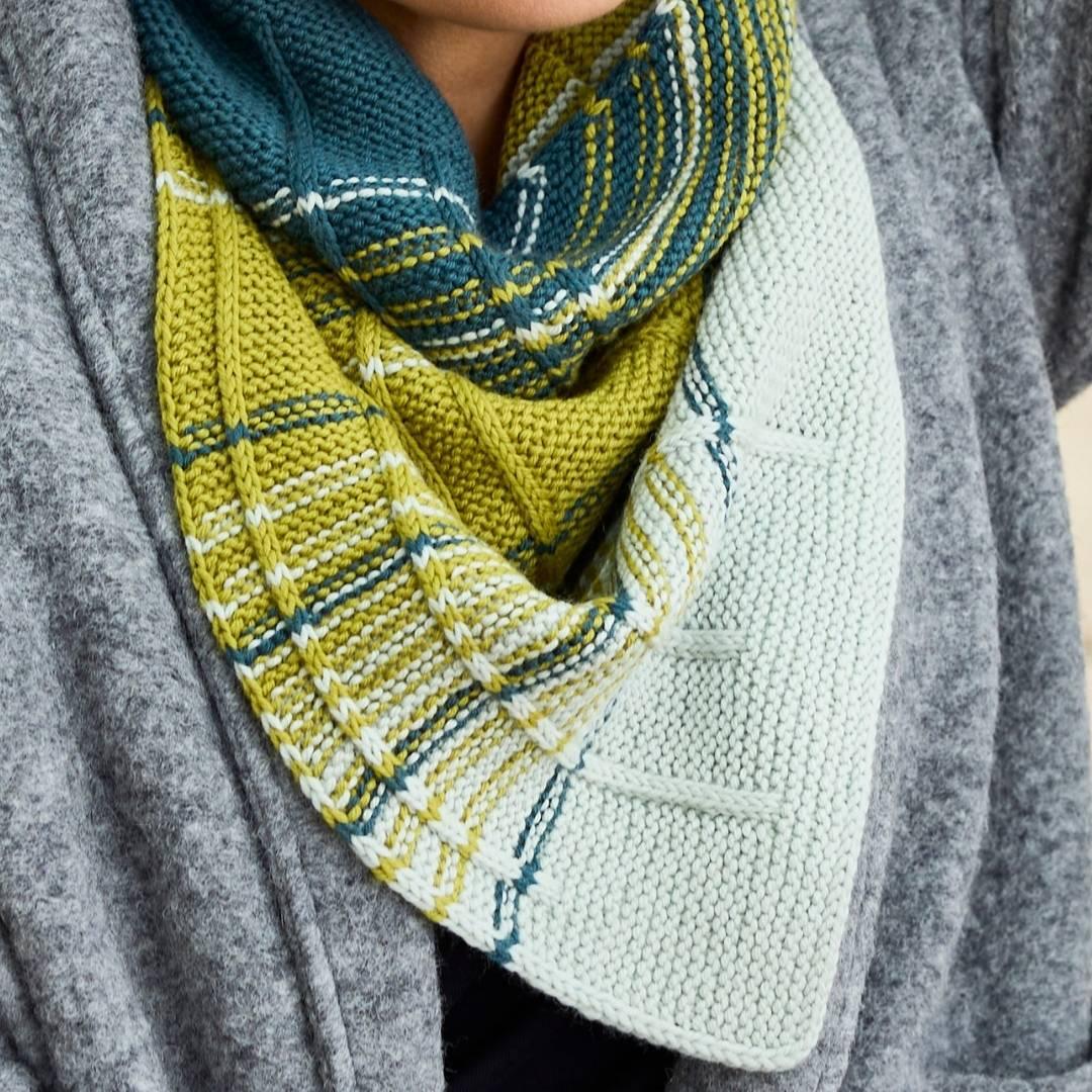 Rosy Green Wool Canto [Knitting Pattern] -  - Downloadable Knitting Pattern