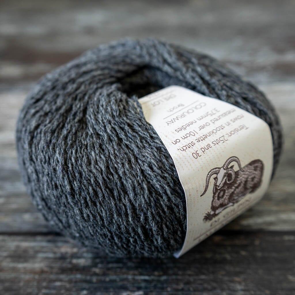 Di Gilpin Lalland DK - Tangled Yarn