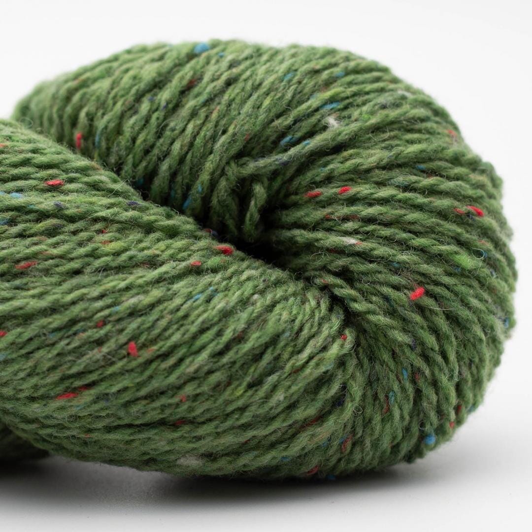 Loch Lomond GOTS | Fresh Green | Tangled Yarn UK