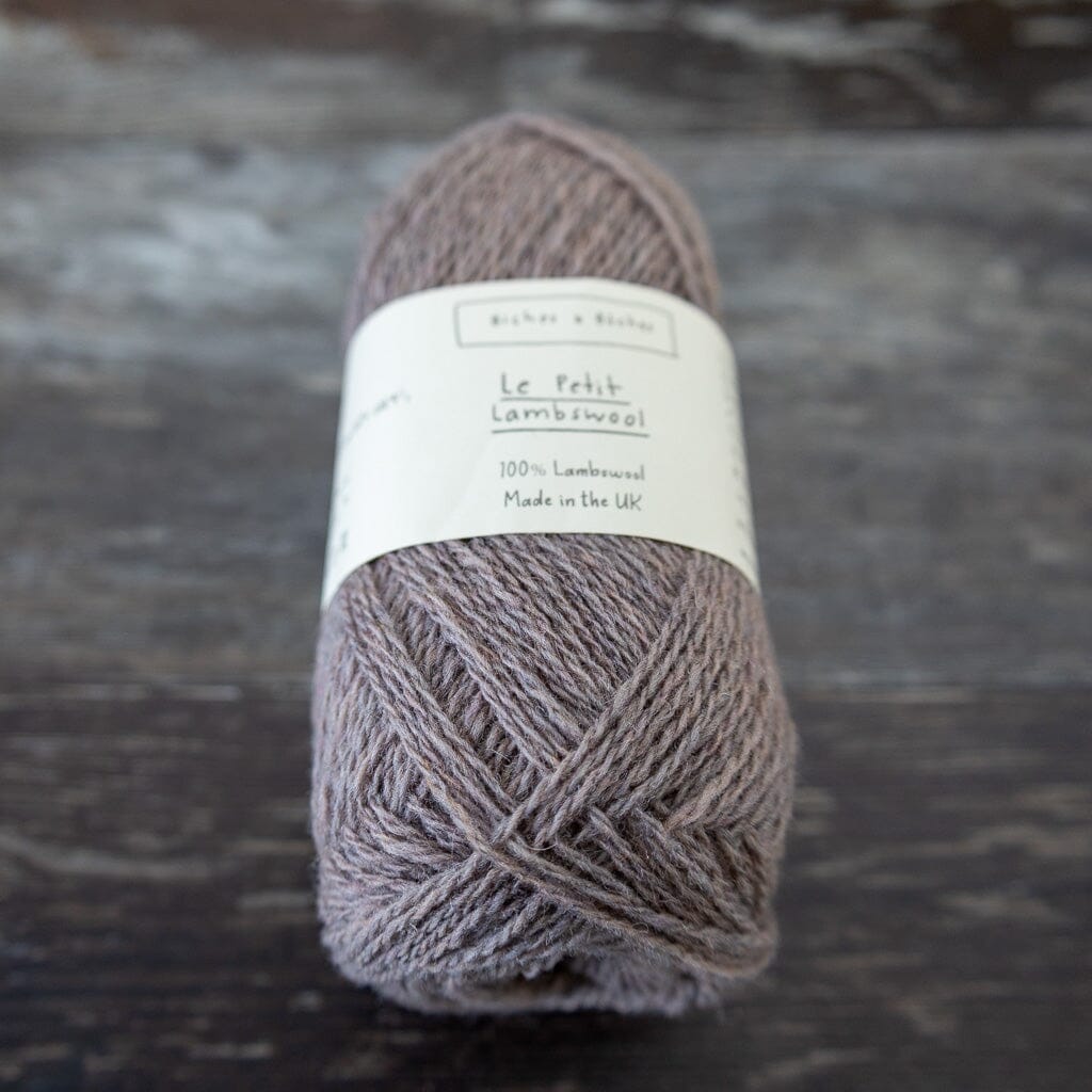 Biches & Bûches Biches & Bûches Le Petit Lambswool - Dark Rose Grey - 4ply Knitting Yarn