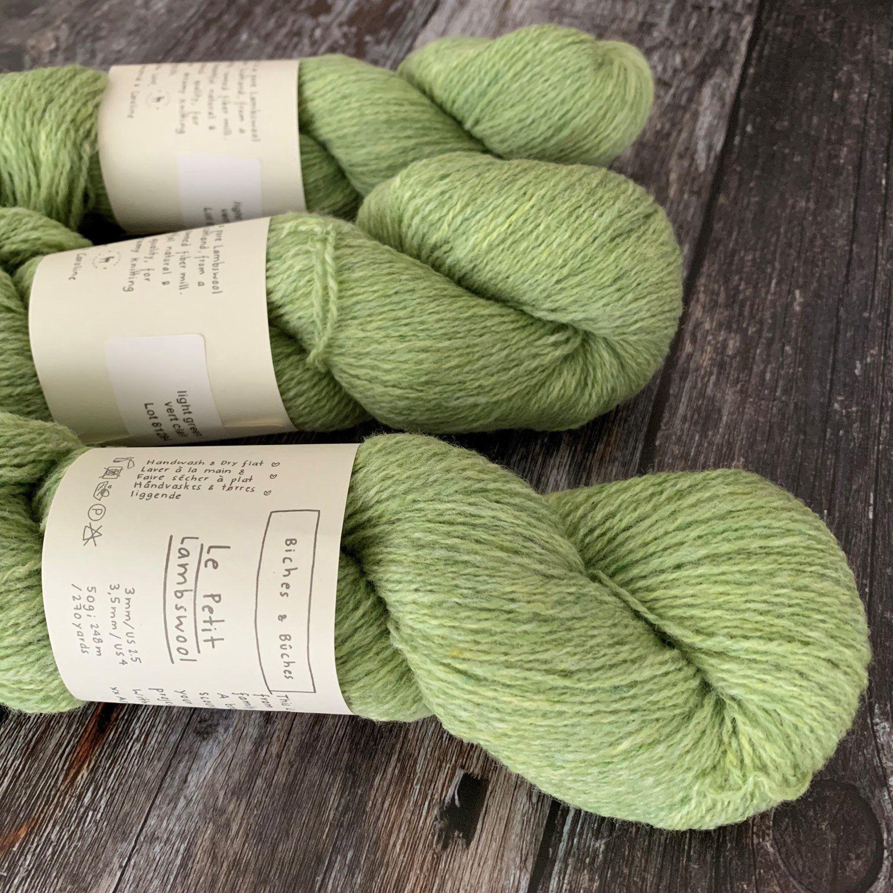Biches & Bûches Biches & Bûches Le Petit Lambswool - Light Green - 4ply Knitting Yarn