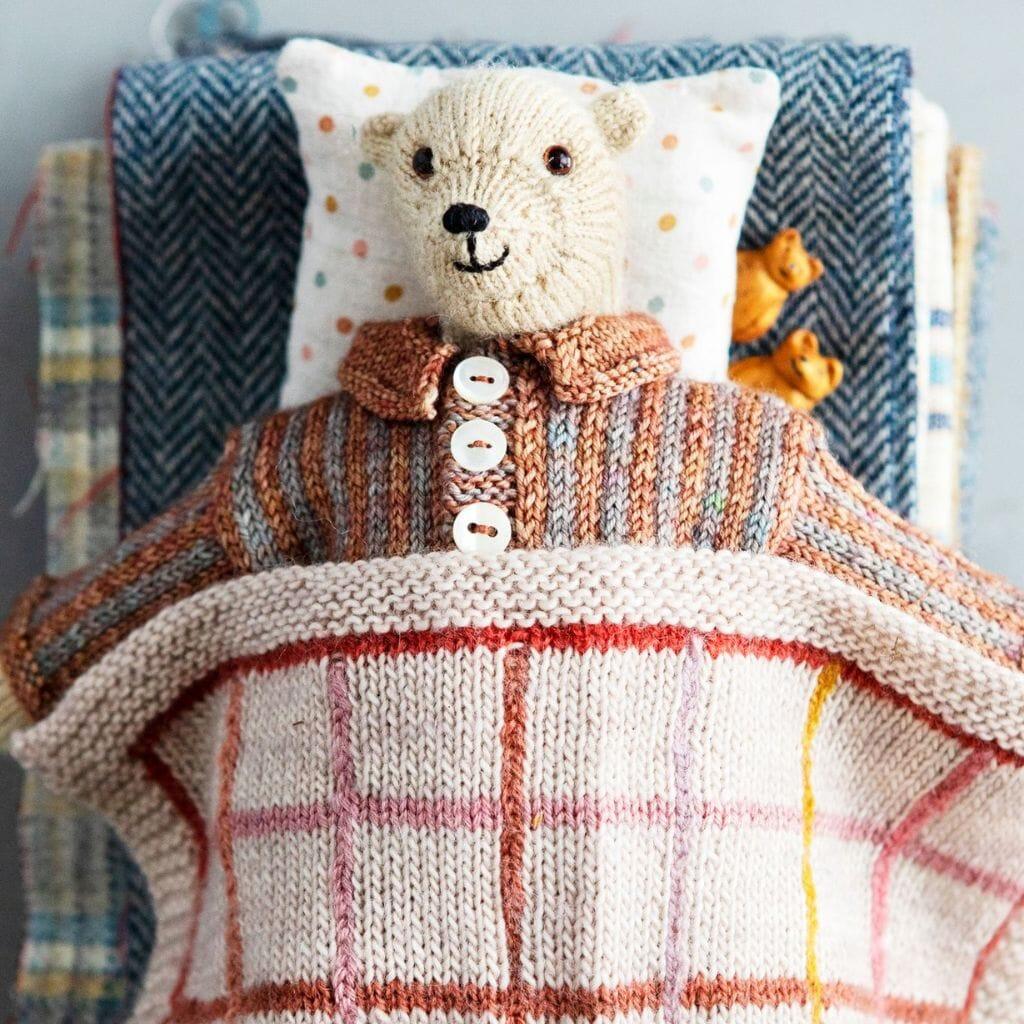 Mouche &amp; Friends: Seamless Toys to Knit and Love by Cinthia Vallet - Tangled Yarn