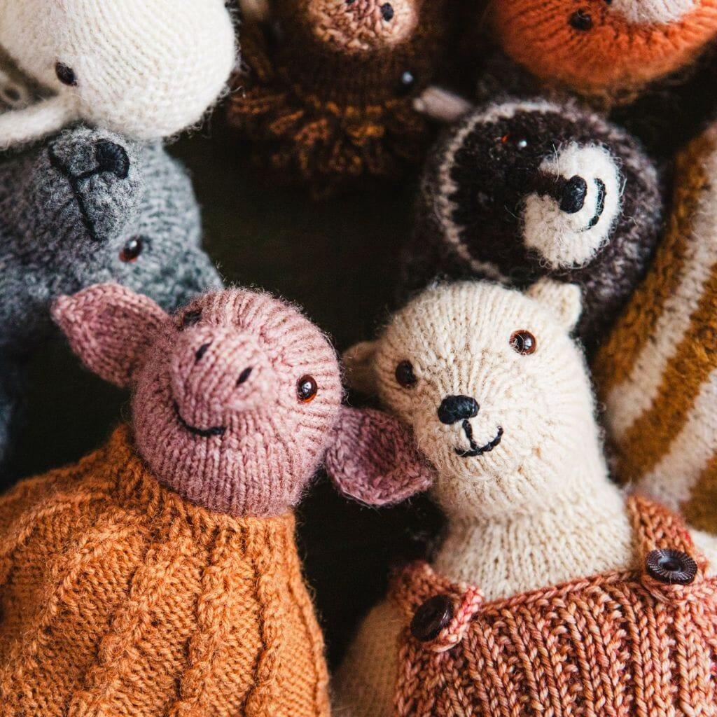 Mouche &amp; Friends: Seamless Toys to Knit and Love by Cinthia Vallet - Tangled Yarn