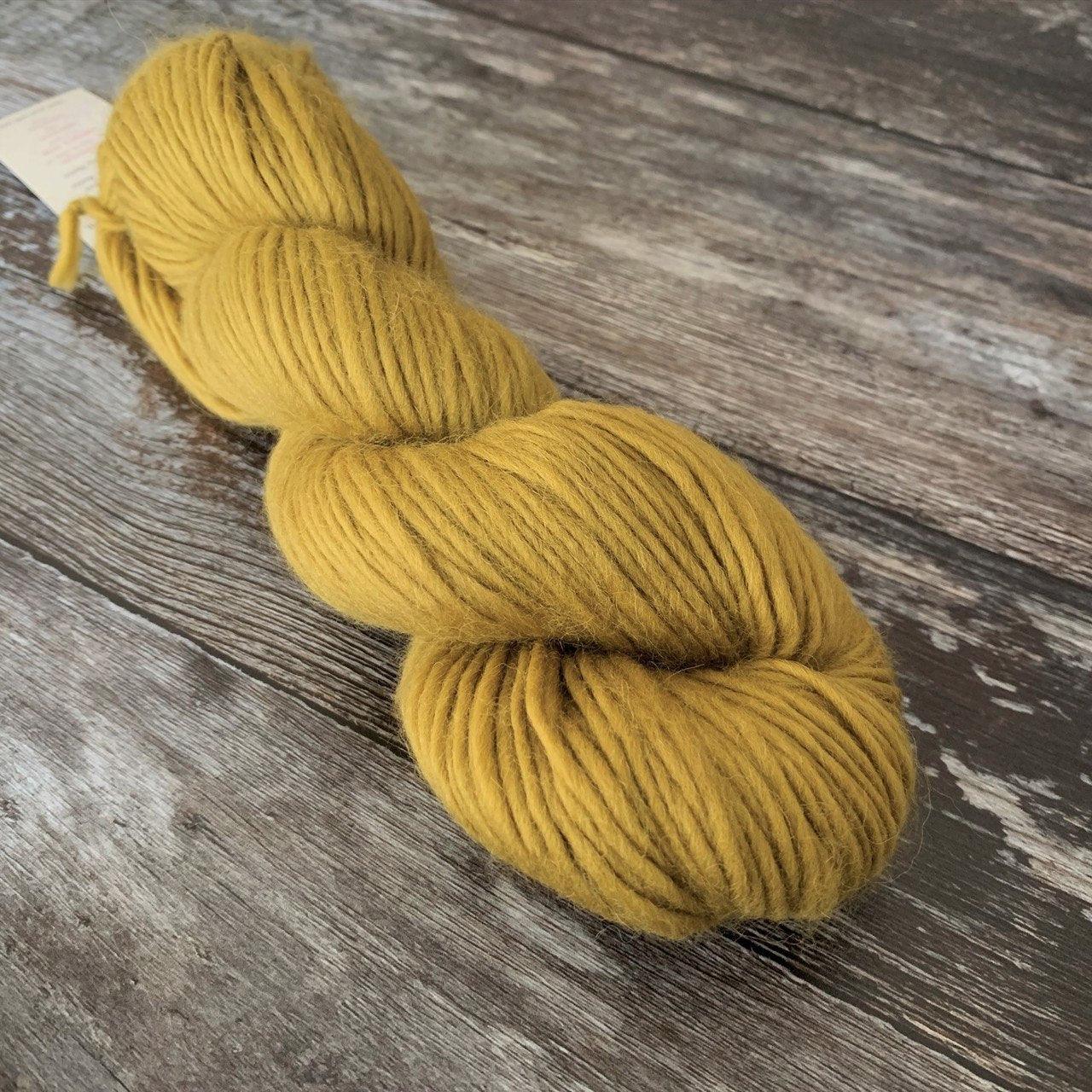 Mrs Moon Plump DK - Gooseberry Fool - DK Knitting Yarn