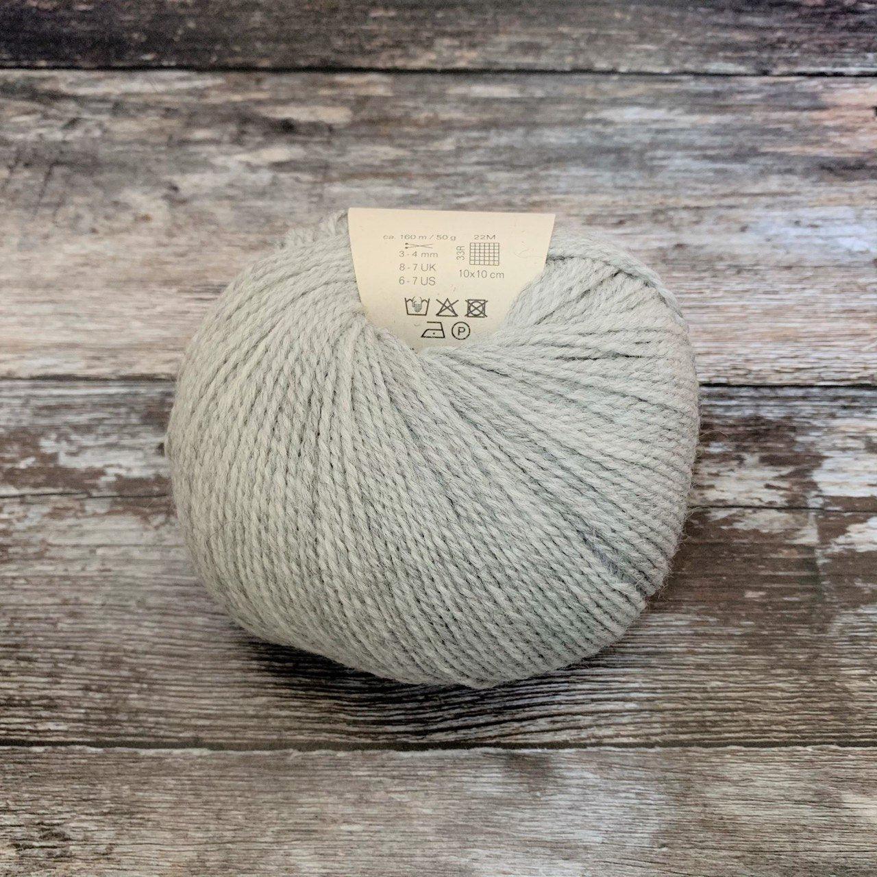 BC Garn BC Garn Semilla GOTS - Light Grey (028) - Sport Weight Yarn