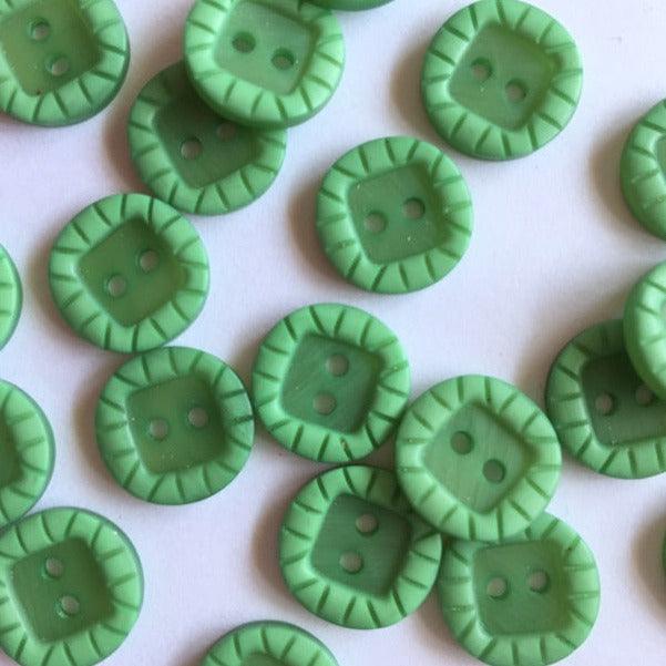 Tangled Yarn 14 mm Green Polyvester Button -  - Buttons &amp; Snaps